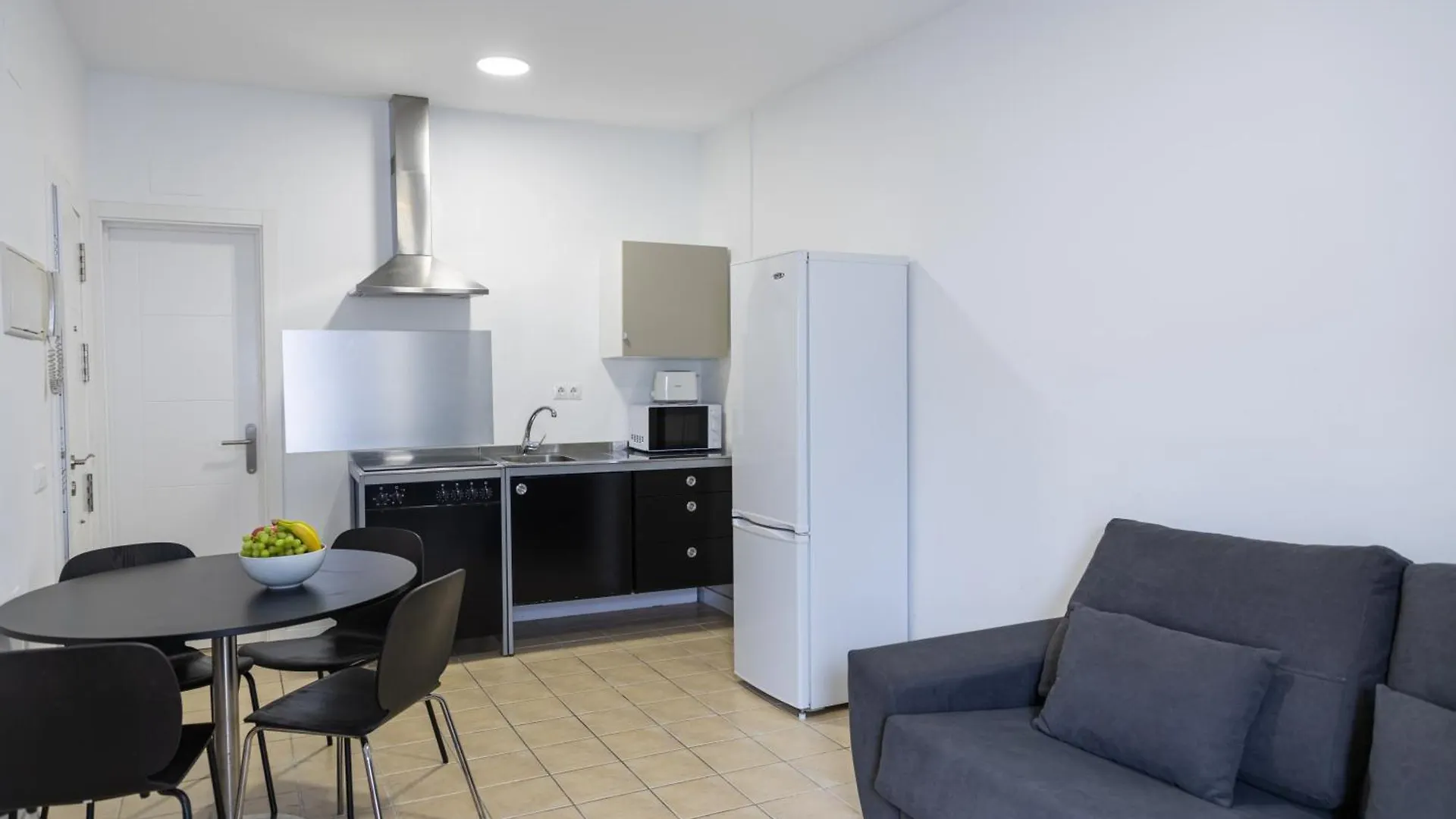 Picasso Corner Premium Homes Málaga 0*,