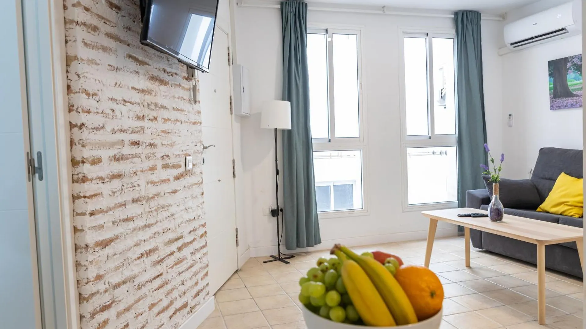 Picasso Corner Premium Homes Málaga 0*,